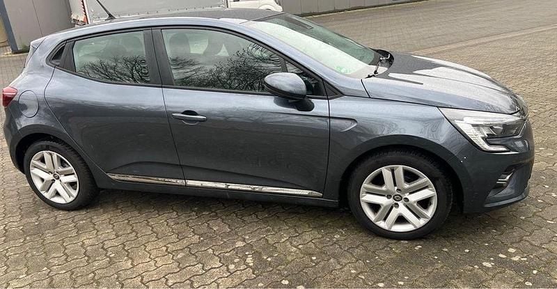 Gebraucht Renault Clio V 67 PS (49 kW) 2021 Grau Kleinwagen