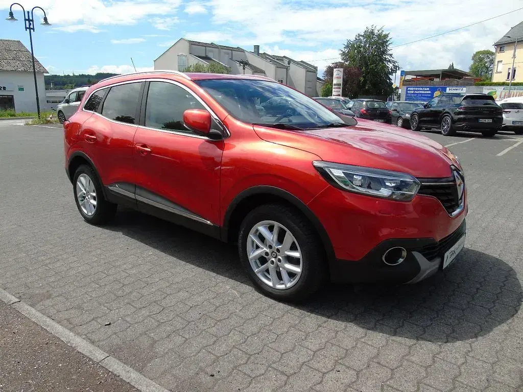 Gebraucht Renault Kadjar XMOD 131 PS (96 kW) 2017 Rot SUV