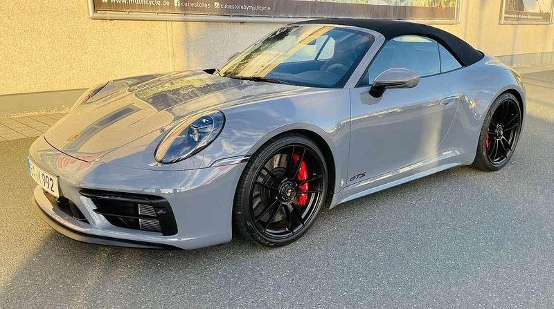 Grau Gebraucht 2024 Porsche 911 Carrera Cabriolet Cabrio | 166.500 € (Superpreis) - Bild 1/4