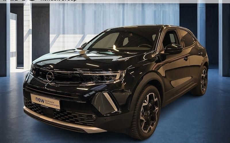 Gebraucht Opel Mokka-e Ultimate 100 kW (136 PS) 2023 Diamant schwarz/karbon schwarz SUV