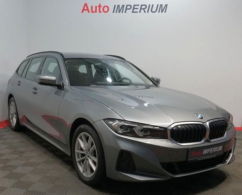 Gebraucht BMW 320 190 PS (139 kW) 2023 Grau Kombi