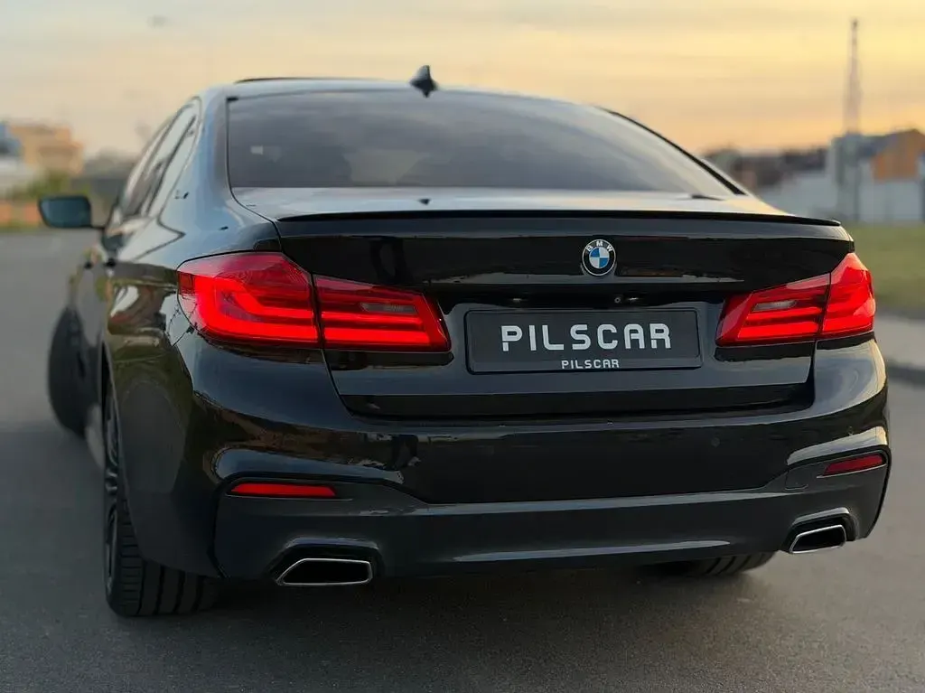 Używany BMW 530e iPerformance 252 KM (185 kW) 2017 Czarny Sedan/Limuzyna