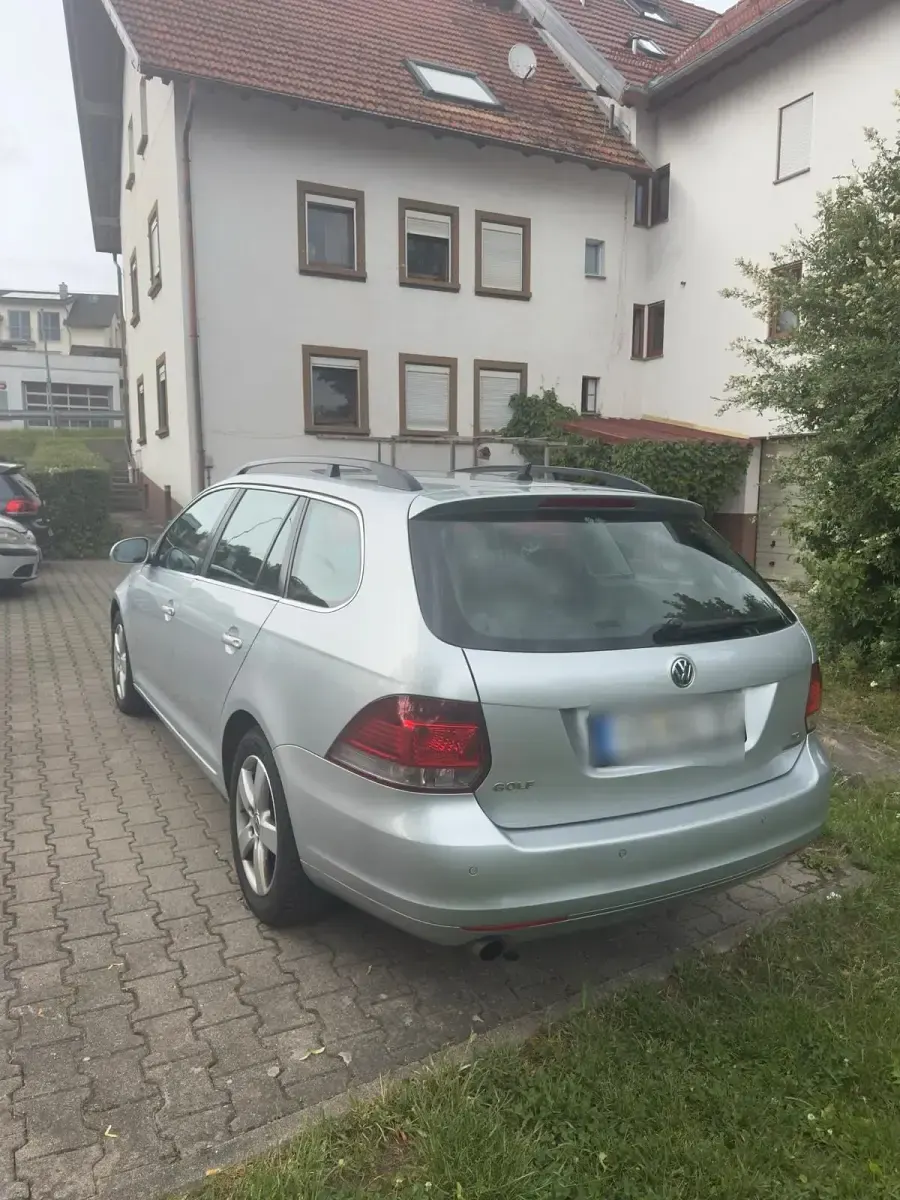 Gebraucht VW Passat 105 PS (77 kW) 2012 Grau Kombi