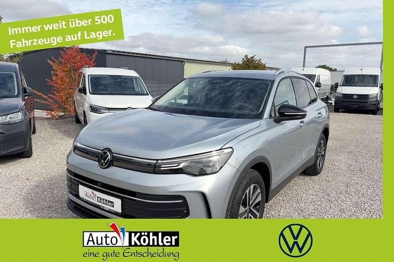 Gebraucht VW Tiguan 150 PS (110 kW) 2025 Oyster silver SUV