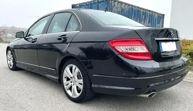Gebraucht Mercedes C250 AMG 204 PS (150 kW) 2010 Schwarz Limousine