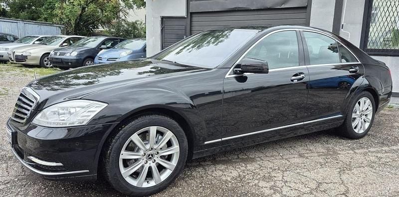 Schwarz Gebraucht 2010 Mercedes S350 Limousine | 14.990 € (Superpreis) - Bild 1/4
