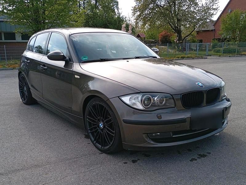Andere farben Gebraucht 2008 BMW 118 Kleinwagen | 3.999 € (Fairer Preis) - Bild 1/4