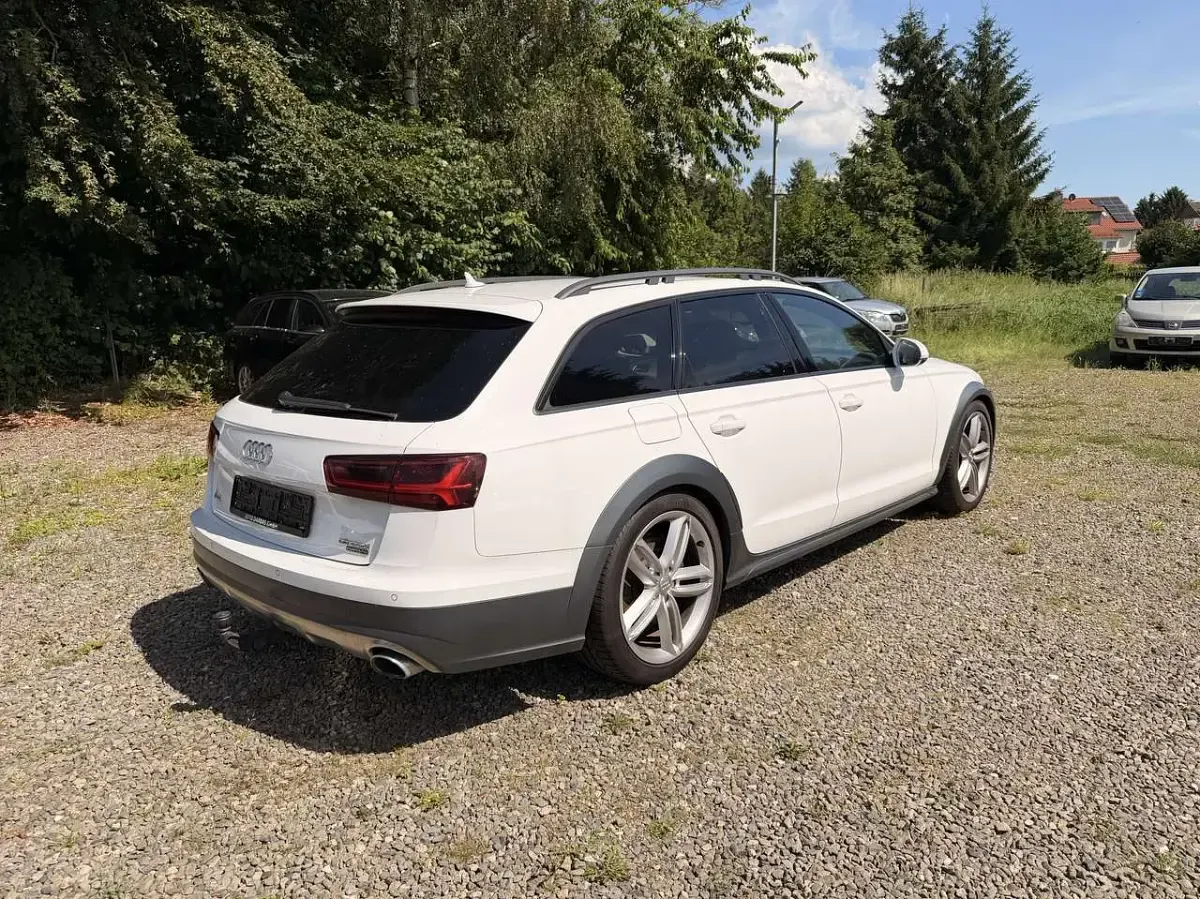 Gebraucht Audi A6 Allroad Competition 320 PS (235 kW) 2017 Weiß Kombi