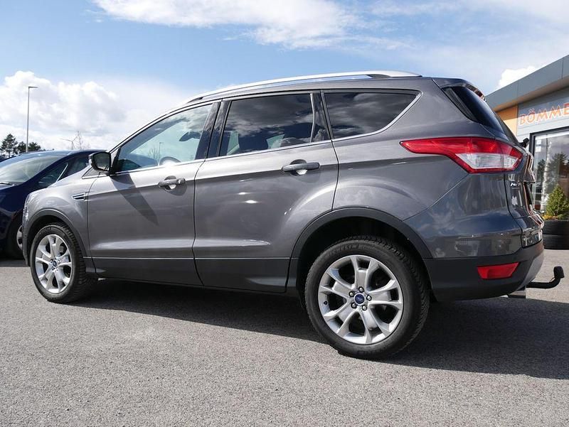 Gebraucht Ford Kuga Titanium 150 PS (110 kW) 2014 Grau SUV