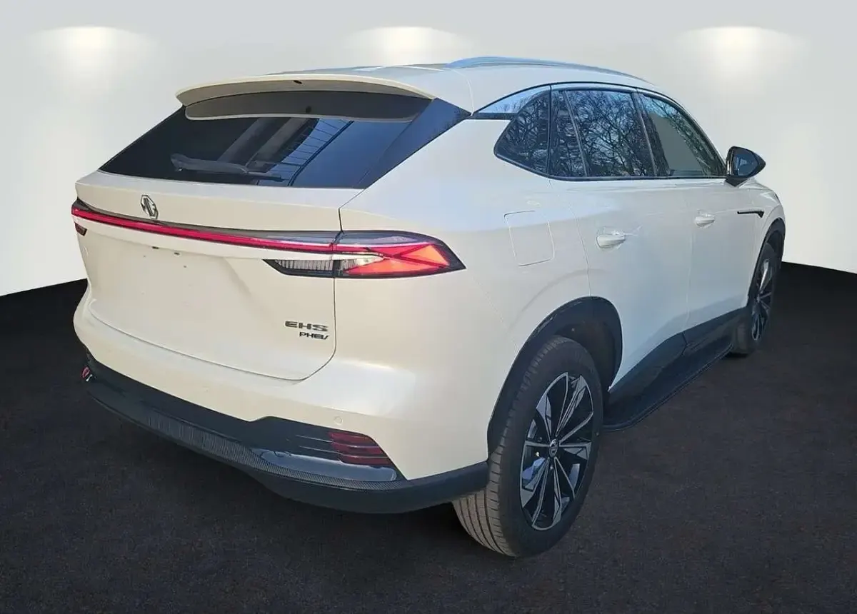 Gebraucht MG HS Luxury 272 PS (200 kW) 2024 Weiß SUV
