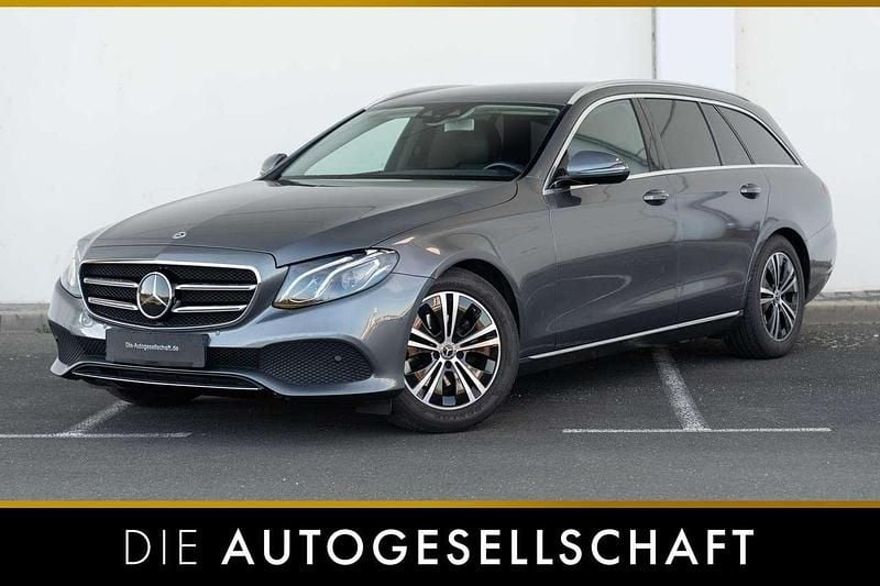 Gebraucht Mercedes E200 Avantgarde 184 PS (135 kW) 2019 Selenitgrau  metalliclack Kombi