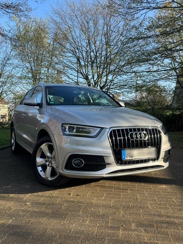 Grau Gebraucht 2014 Audi Q3 SUV | 16.999 € (Guter Preis) - Bild 1/4