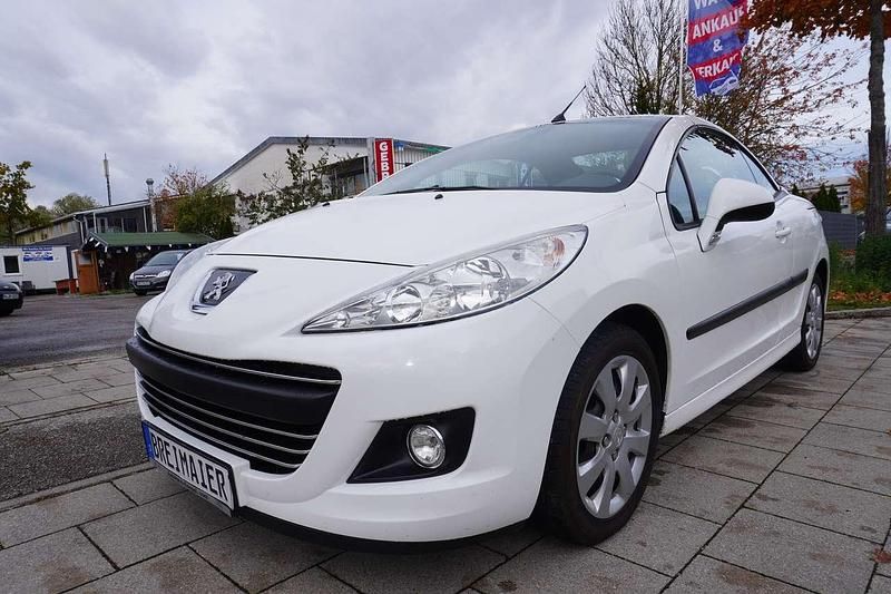 Weiß Gebraucht 2013 Peugeot 207 CC Access Cabrio | 5.550 € (Fairer Preis) - Bild 1/4