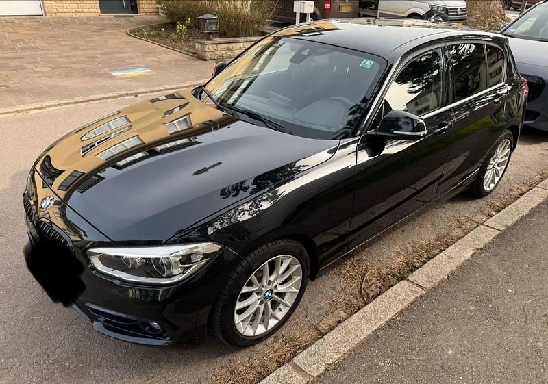 Gebraucht BMW 120 Sport Line 190 PS (139 kW) 2016 Schwarz Kleinwagen