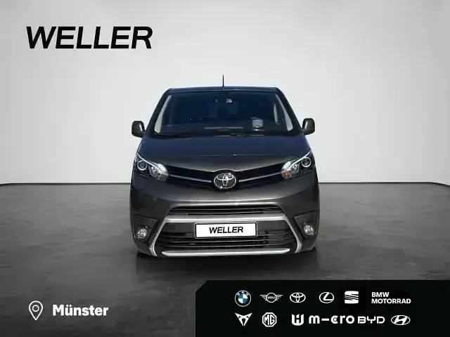 Usata Toyota Proace Verso Executive 177 CV (130 kW) 2020 Grigio Station wagon
