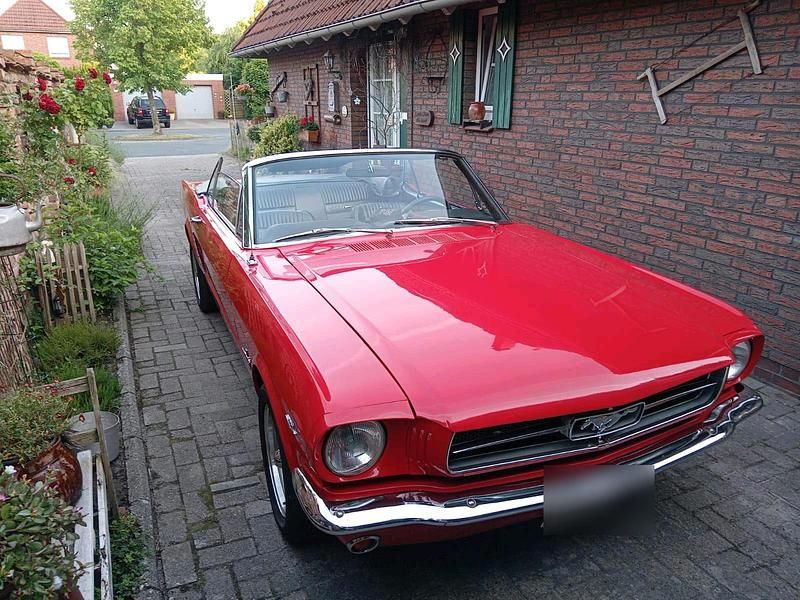 Gebraucht Ford V8 200 PS (147 kW) 1965 Rot Cabrio