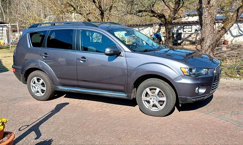 Gebraucht Mitsubishi Outlander 170 PS (125 kW) 2010 SUV