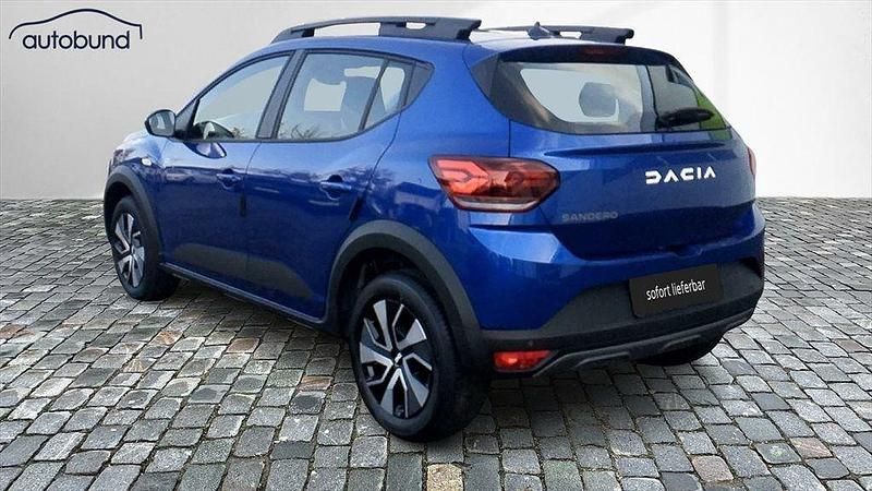 Neu Dacia Sandero Expression 91 PS (66 kW) 2025 Blau SUV