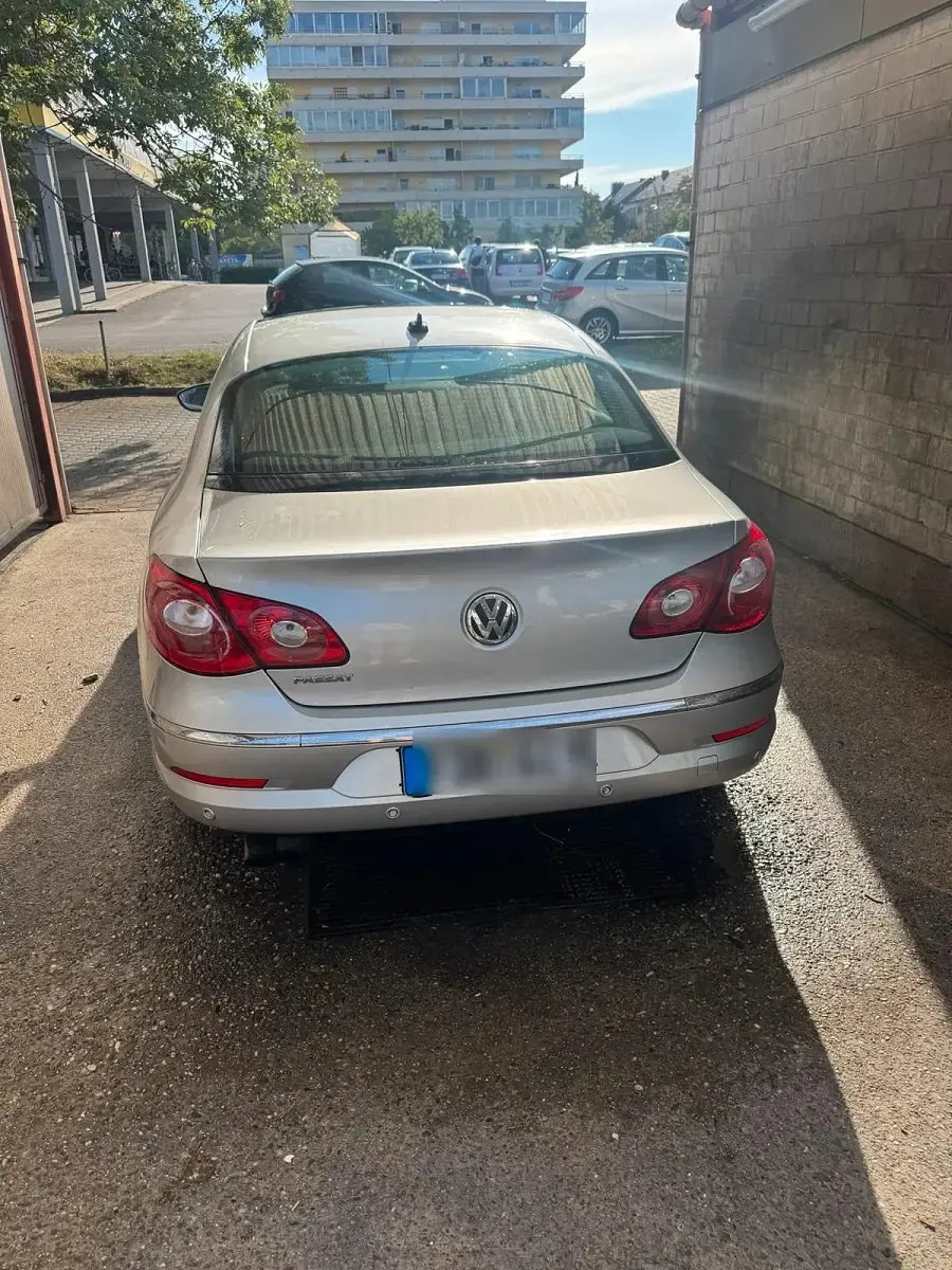 Gebraucht VW Passat 160 PS (117 kW) 2008 Grau Limousine
