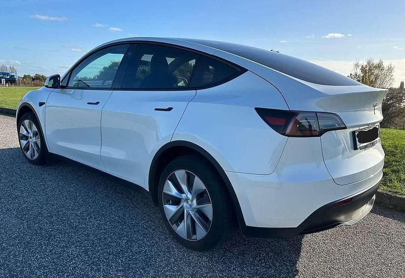 Gebraucht Tesla Model Y 378 kW (514 PS) 2022 Weiß SUV