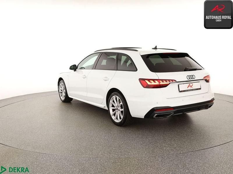 Gebraucht Audi A4 S-Line 163 PS (119 kW) 2023 Arkonaweiß Kombi