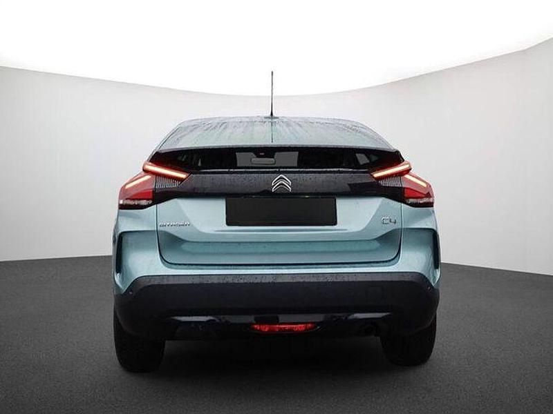Gebraucht Citroën C4 Feel 101 PS (74 kW) 2023 Blau Limousine