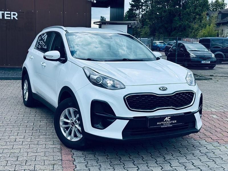 Weiß Gebraucht 2018 Kia Sportage 2 SUV | 11.890 € (Fairer Preis) - Bild 1/4
