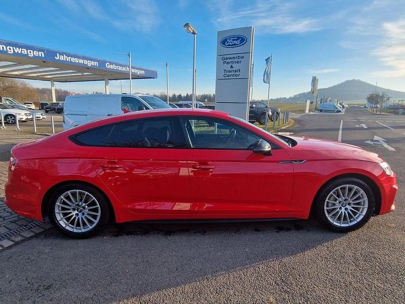 Gebraucht Audi A5 Sportback Sport 218 PS (160 kW) 2018 Rot Kleinwagen