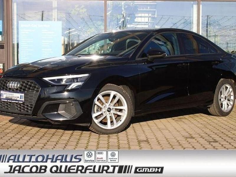 Gebraucht Audi A3 Ambiente 110 PS (80 kW) 2021 Schwarz Limousine