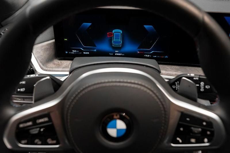 Gebraucht BMW X7 M Sport 530 PS (389 kW) 2025 Grau SUV