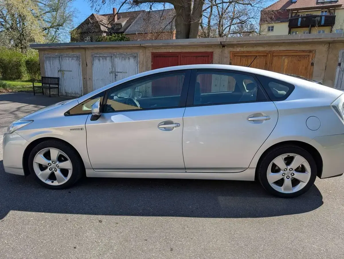 Brugt Toyota Prius 99 HK (72 kW) 2009 Grå Hatchback