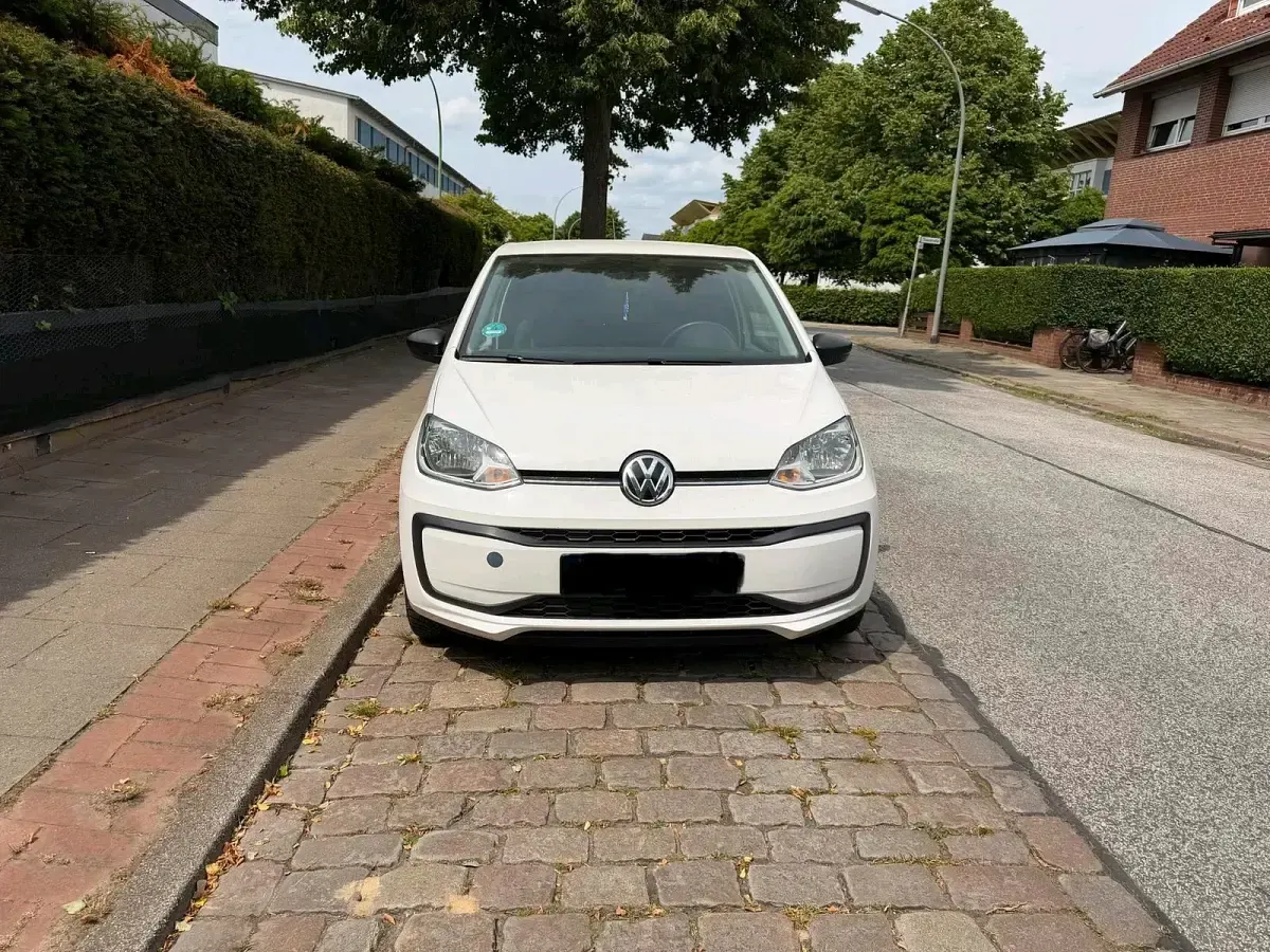 Gebraucht VW up! 60 PS (44 kW) 2018 Weiß Kleinwagen