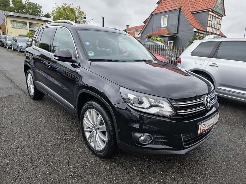 Schwarz Gebraucht 2014 VW Tiguan Sportline SUV | 11.990 € (Fairer Preis) - Bild 1/4