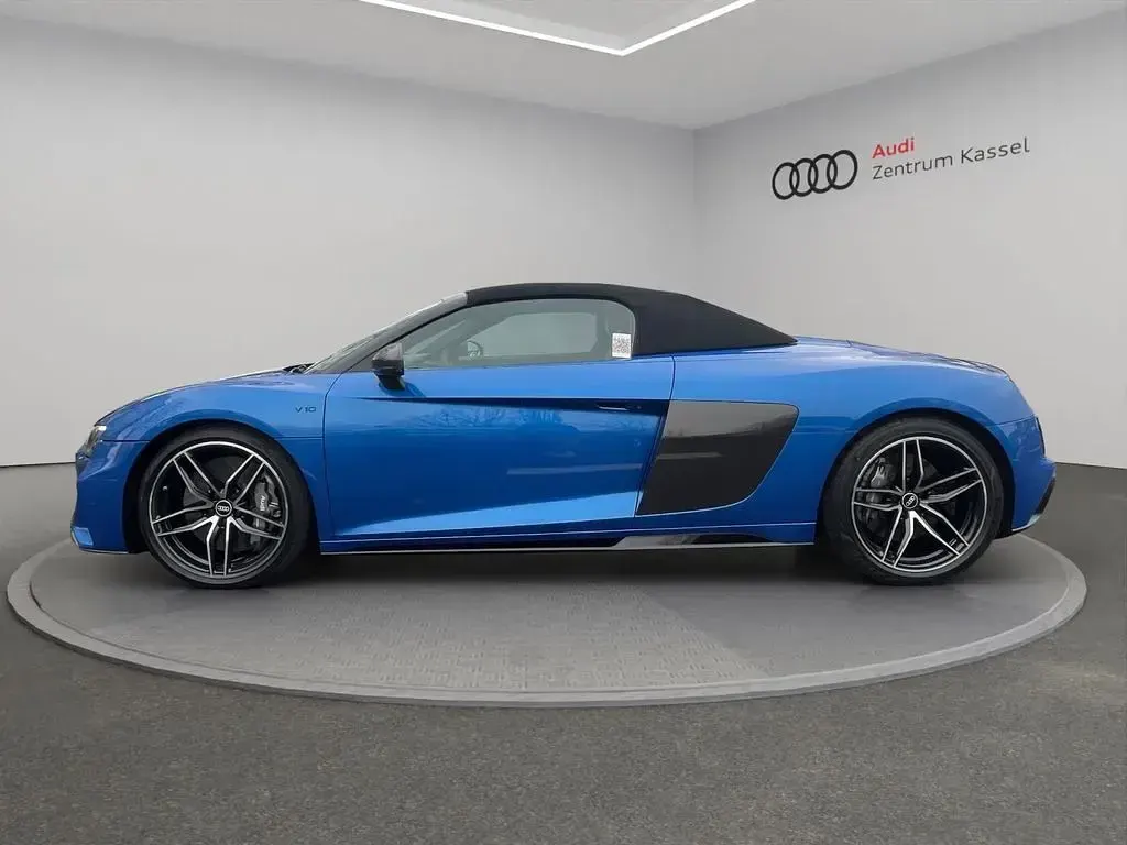 Gebraucht Audi R8 Spyder Sport 620 PS (456 kW) 2021 Arablau kristalleffekt Cabrio