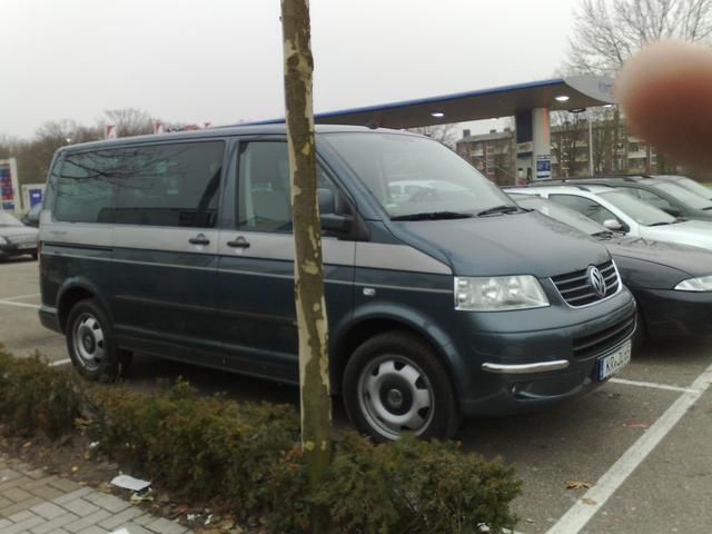 Gebraucht VW Multivan Startline 102 PS (75 kW) 2007 Grau Van