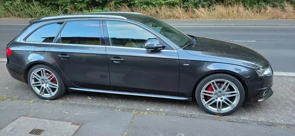 Gebraucht Audi A4 S-Line 190 PS (139 kW) 2009 Schwarz Kombi