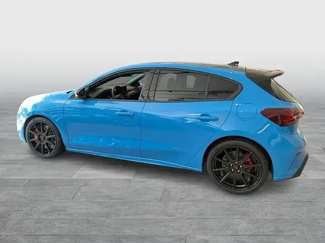 Gebraucht Ford Focus ST 280 PS (205 kW) 2026 Blau Limousine