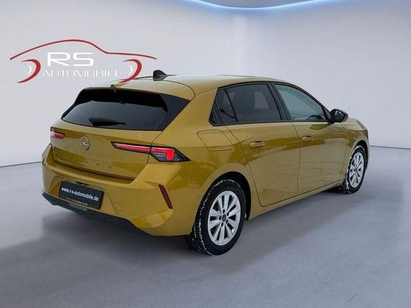 Gebraucht Opel Astra Business 131 PS (96 kW) 2023 Gelb Limousine
