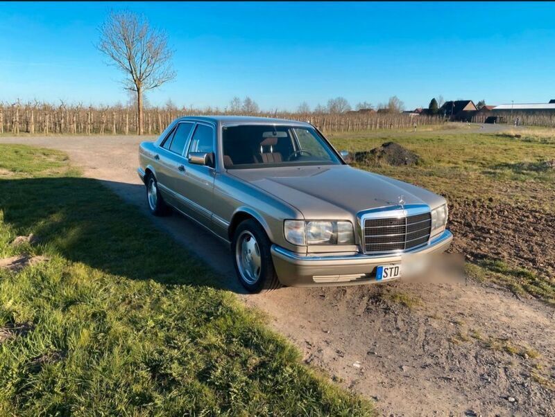 Gold Gebraucht 1987 Mercedes S300 SE Limousine | 7.500 € - Bild 1/4