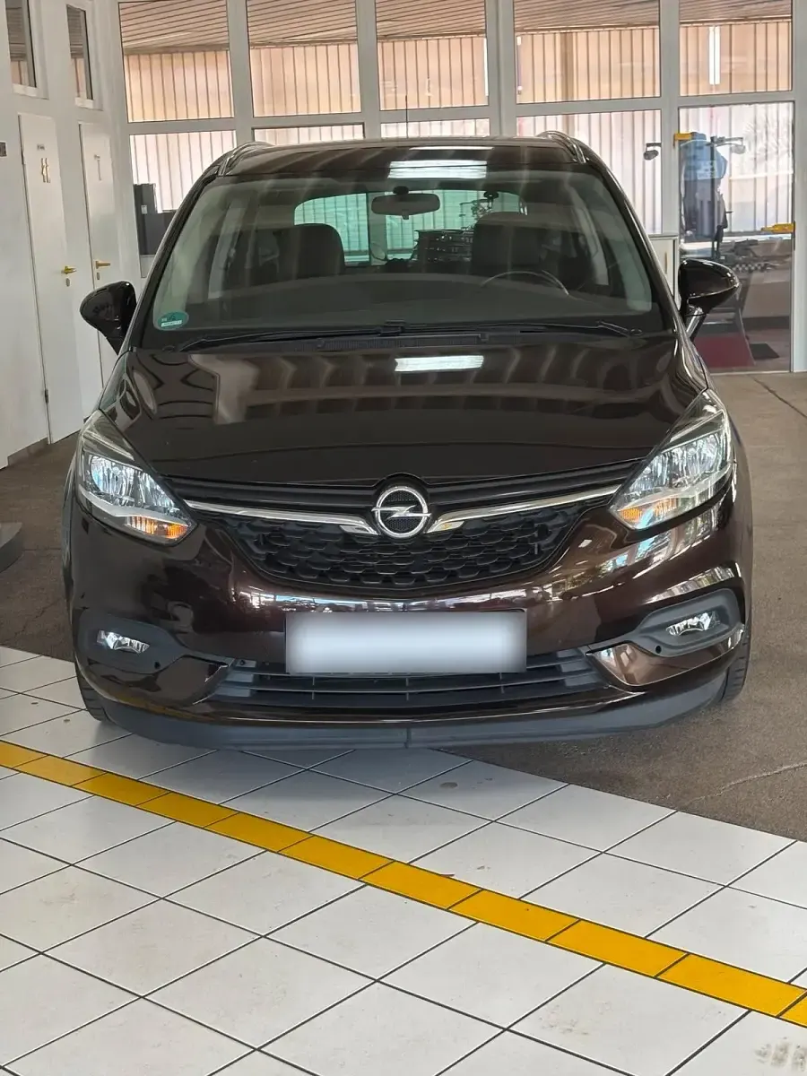 Gebraucht Opel Zafira Tourer 200 PS (147 kW) 2017 Braun Van / Kleinbus