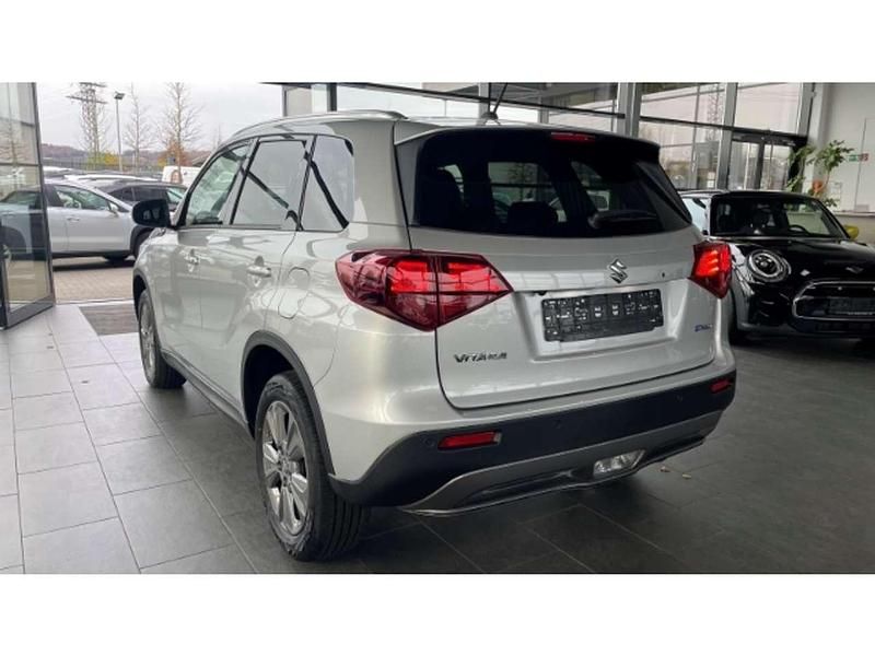 Gebraucht Suzuki Vitara Comfort 110 PS (80 kW) 2025 Silber SUV