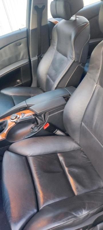 Gebraucht BMW 530 258 PS (189 kW) 2006 Silber Limousine