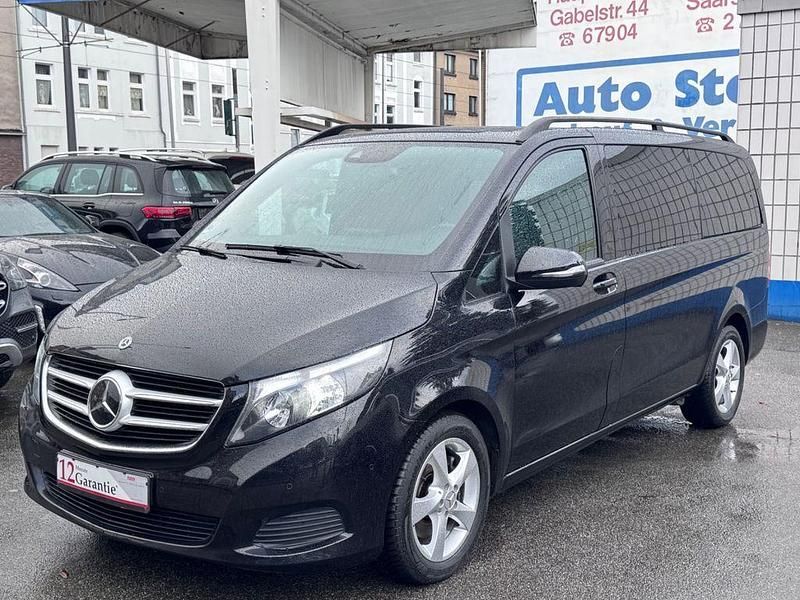 Gebraucht Mercedes V220 Edition 163 PS (119 kW) 2019 Schwarz Van / Kleinbus