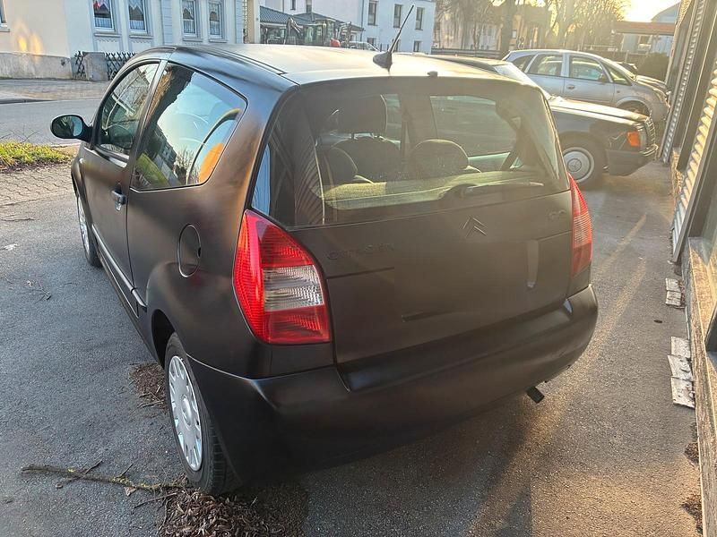 Gebraucht Citroën C2 60 PS (44 kW) 2006 Schwarz Kleinwagen