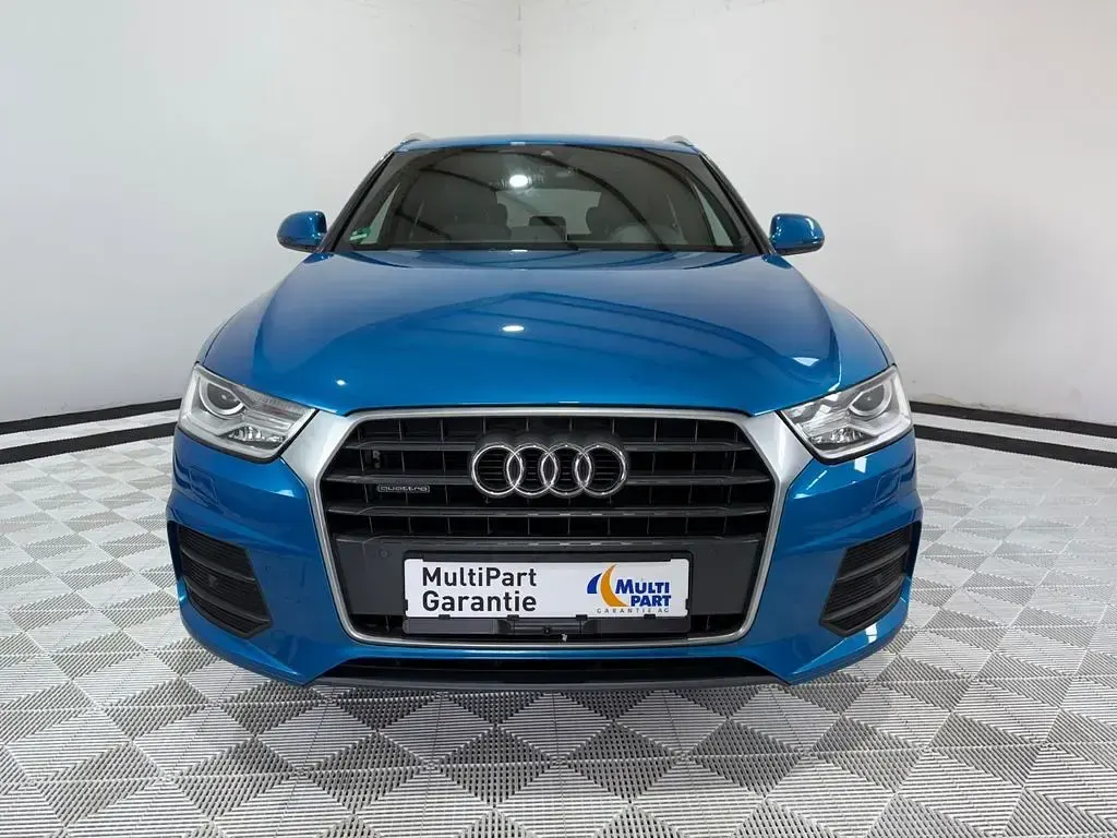 Gebraucht Audi Q3 S-Line 184 PS (135 kW) 2015 Blau SUV