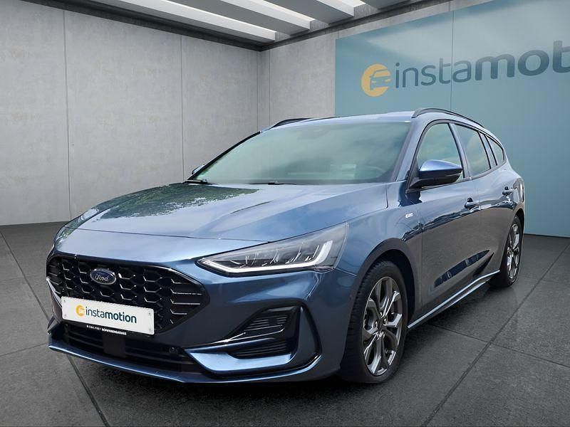 Blau Gebraucht 2024 Ford Focus Kombi | 27.199 € (Fairer Preis) - Bild 1/4