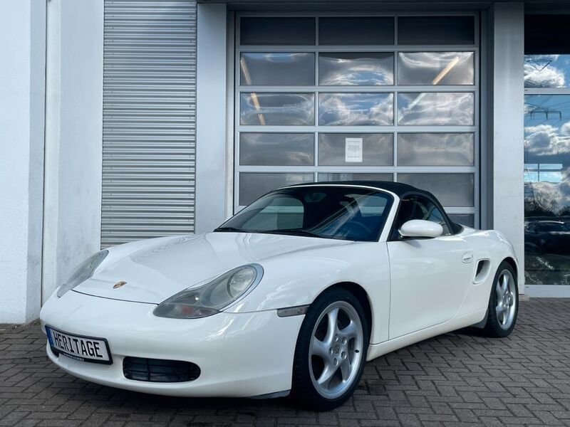 Biarritzweiß Gebraucht 2000 Porsche Boxster Cabrio | 18.990 € (Fairer Preis) - Bild 1/4