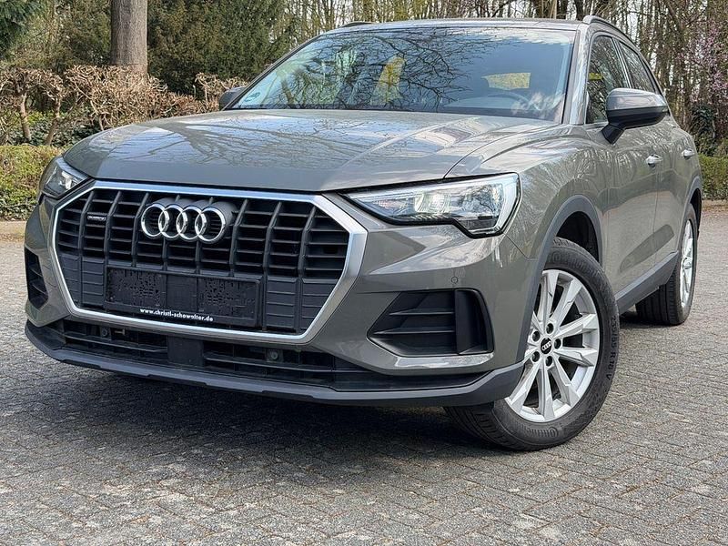 Gebraucht Audi Q3 Basis 150 PS (110 kW) 2020 Grau SUV