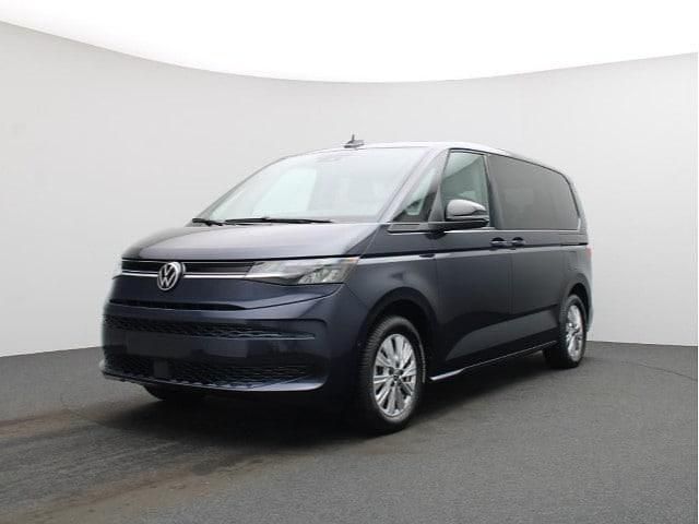 Gebraucht VW Multivan Life 150 PS (110 kW) 2024 (starlight blue metallic) Van