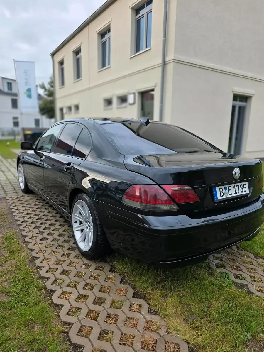 Gebraucht BMW 730 231 PS (169 kW) 2006 Schwarz Limousine